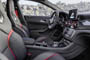 foto: Mercedes CLA 45 AMG Shooting Brake asientos delanteros [1280x768].jpg